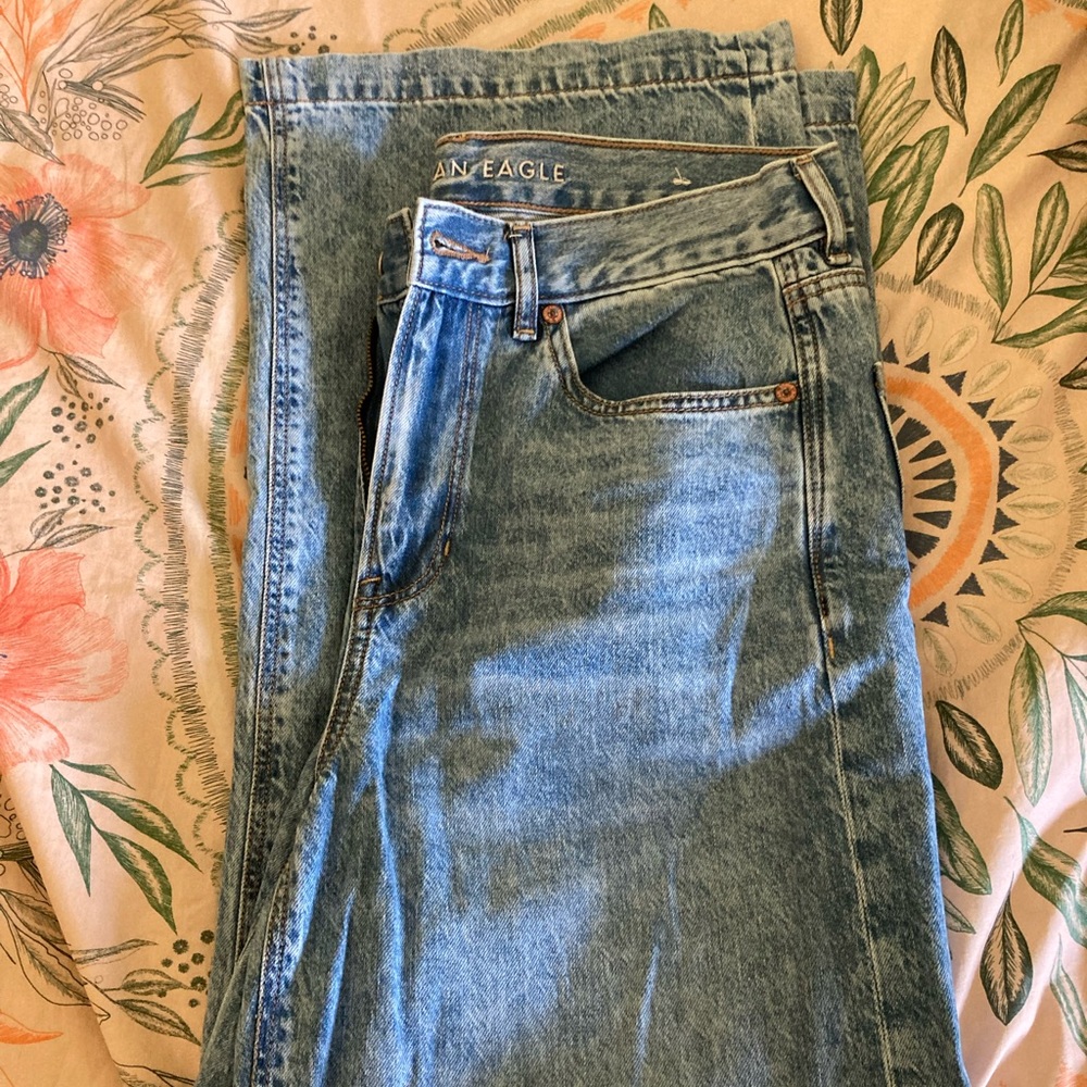 American Eagle skater jeans